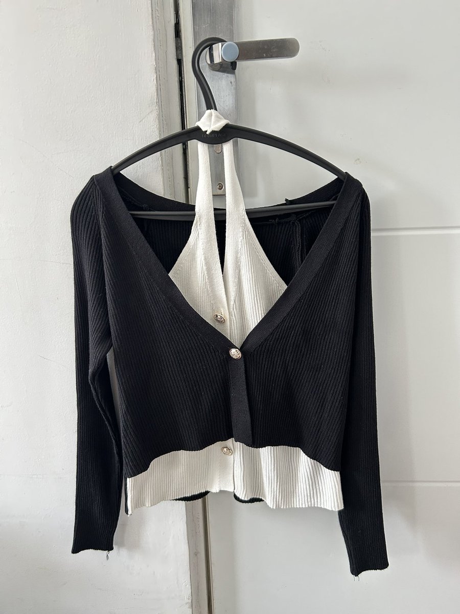 bysnotteau's tweet photo. ─⋆ cardigan korea
─⋆ all size (ld 72-10)

💸 40k https://t.co/JqERD7q7ec