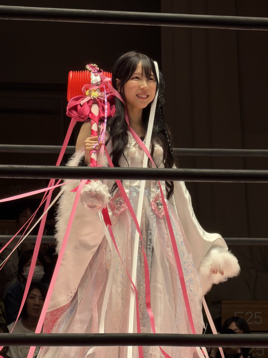 Echan81016's tweet photo. みずぴょん、あんな細身なのに
クリスの激し過ぎる技を全部受け切ったよね🐰

渦飴もいつも以上に回ってた🍭

#tjpw  #瑞希 #クリス・ブルックス https://t.co/XqTammdC2T