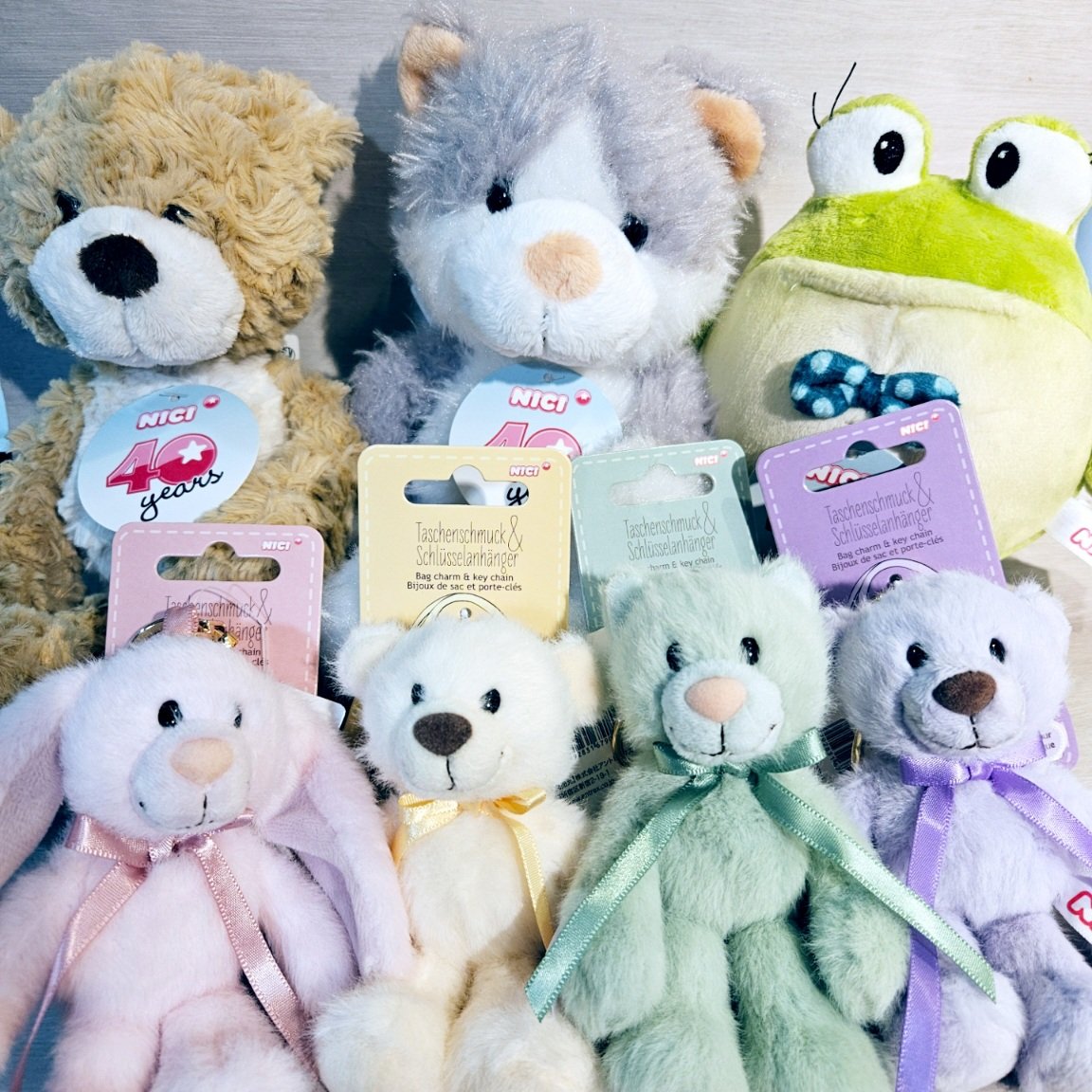 echika_rainbow's tweet photo. ＼ #NICI 2026年7月新商品① ／
ベアフレン���26が新登場🧸♡
キャット､フロッグが仲間入り！
むちむちなフロッグ可愛すぎ🐸
売場でもころころします…🥺笑

チャーム付キーリングも登場🌼.*
パステルカラーで揃ってます🌈
お揃いや推しカラーを選んでも◎ https://t.co/pDyEcA3rN6