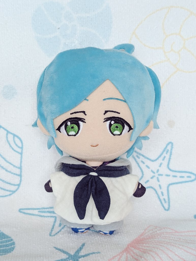 PlusCos_nui's tweet photo. 大きい順(16cm→14cm→12cm→10cm)に着用見本です！
ちびぬいには大きめです。 https://t.co/kNmhY35mT2