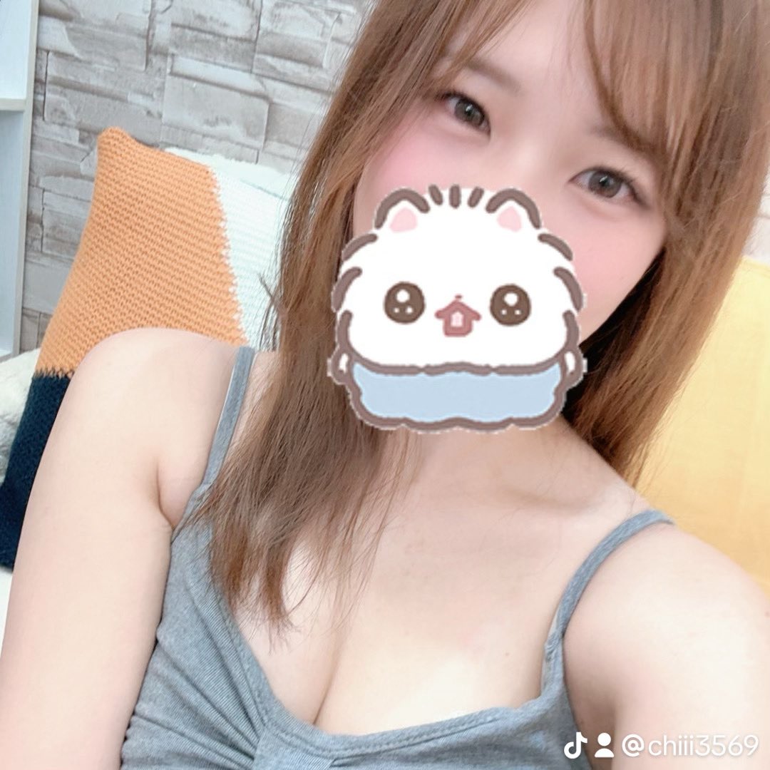 chiii5687's tweet photo. ひとりで寂しい、｡ﾟ(ﾟ´Д｀ﾟ)ﾟ｡ 
リンクから飛んでかまってくれる人いる？？♡ https://t.co/BE4eRanjRl