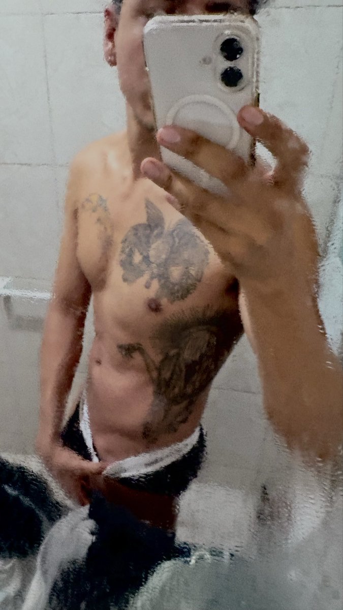 uk_cesar123's tweet photo. @alquimental Cuando un colab? https://t.co/ShLcojN1X8