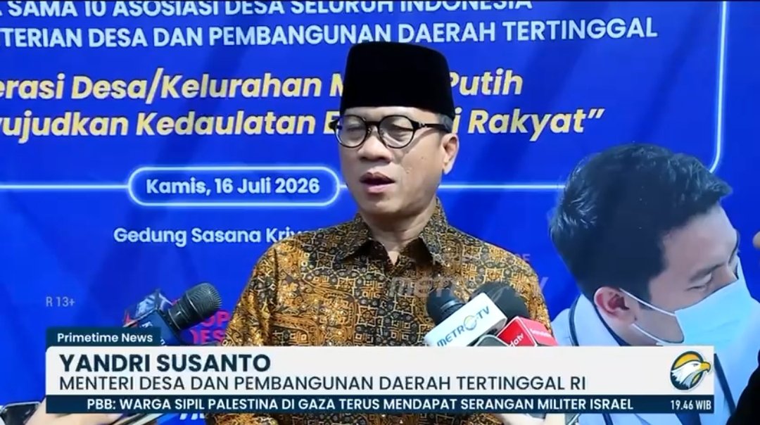 HandayaniCahyo's tweet photo. Melalui Seminar Nasional yang diselenggarakan *Kementerian Desa PDT*, penguatan KDKMP kembali ditegaskan sebagai langkah strategis 
@YandriSusanto
@ARizaPatria
@KemensetnegRI

#KementerianDesaPDT
#BPSDMKementerianDesaPDT
#BangunDesaBangunIndonesia
#KerjaPendampingDesaBerfampak https://t.co/zgPbjgvAJL