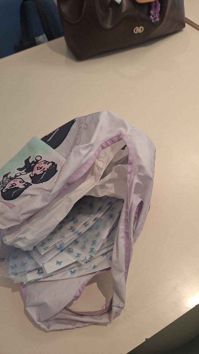 STANJUNGYU's tweet photo. yang mau freebies aku disini yaa https://t.co/8KuXuiViva