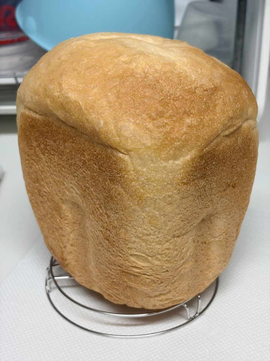 ずーっと悩んでたホームベーカリーを思い切って買ったので！ 昨日