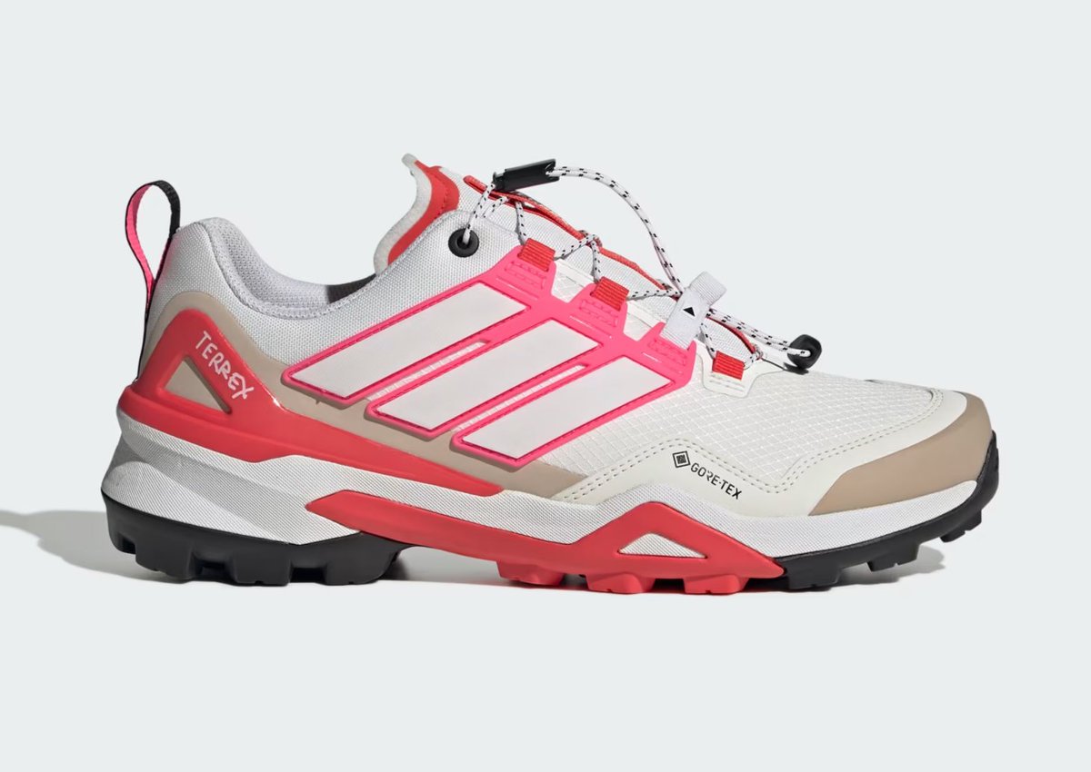 SOLELINKS's tweet photo. Ad: Shmoofoil x adidas Terrex Skychaser GTX Hiking Shoes on sale for $63.60 + shipping, use code ADIDAS40 => https://t.co/JrbB7B3P7o https://t.co/QvRnYQCUKB