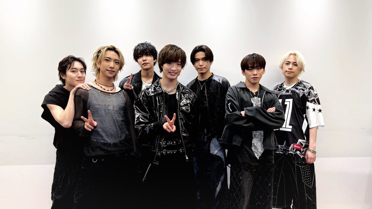 Pa04090901misa's tweet photo. どれだけカメラが近付いてもカッコ良くパフォーマンス出来るスキル✨
IMP.の魅力全開で最高でした💗
1曲だけなんて本当に勿体ない…
たくさんの方にIMP.を知って頂けたかな🩷
#GAMMAの日
#IMP_INVADER
#こえるきこえる音楽の日 https://t.co/LictDCT2JB