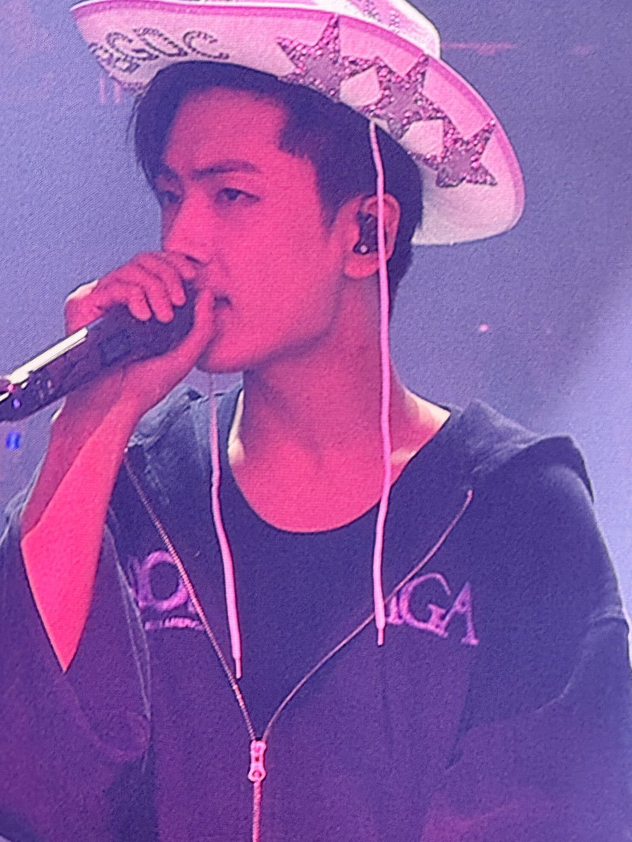 mainlyjay's tweet photo. this cowboy jay 😩🤍 https://t.co/oYhHFctd8z