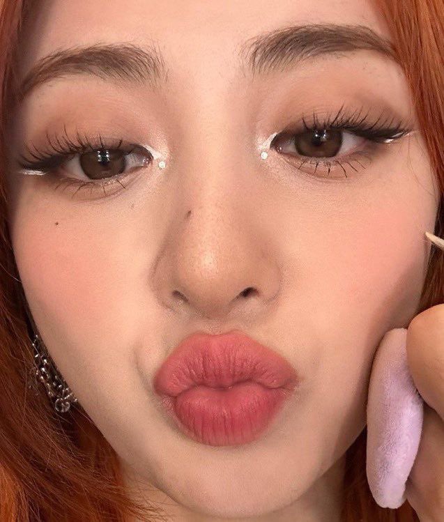 tv97qq's tweet photo. #LE_SSERAFIM #YUNJIN #KPOP
She knows she’s fine as hell https://t.co/nrW5czf08Q