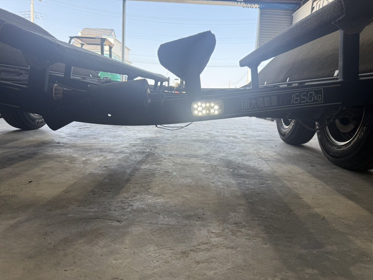 fusionkasumi's tweet photo. 本日はトレーラー車検の依頼を受けて、バックランプ交換🔧

ランチング等で水に付く機会も多い為、灯火類のトラブルは非常に多いですよね！
・
安全のためにもこまめに点検、整備は必須です！
・
トレーラー関係でお困りの方は是非お気軽にご相談下さい♪

#FUSION#FUSION霞ヶ浦 https://t.co/L6tF47pVGw