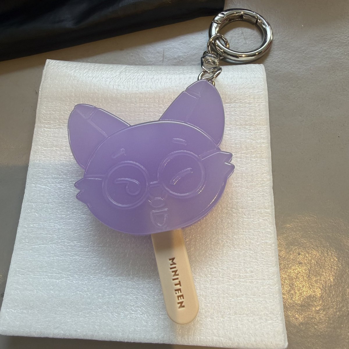 henapana's tweet photo. SEVENTEEN セブチ　ポプア　ポップアップ　miniteen  交換

求　キーリング:🍕
　　めじるし:ジョンハン、ドギョム

ジョンハン含む交換優先
現在宮下パークにおります。
郵送でのご交換も可能です🙇‍♀️ https://t.co/iClbktUx2Y