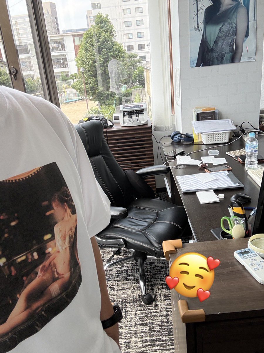 OkayamaCurry086's tweet photo. 今日はビシッと三ツ星倶楽部Tシャツ👕 https://t.co/7dE1FWFSy6