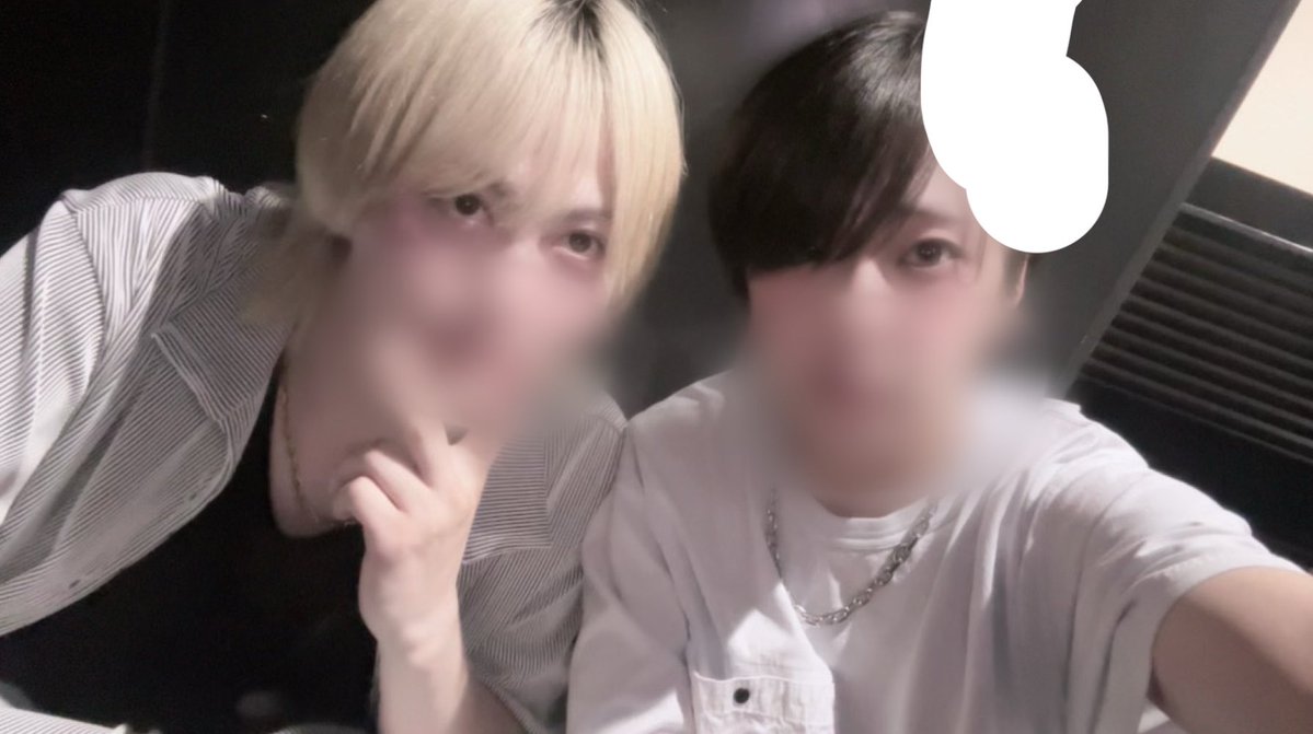fuu_hitotoki's tweet photo. 多分いままで生き���きた中で1番相性がいい友達（冬@fuyu_hitoraku ） https://t.co/V9H6NXYBtl