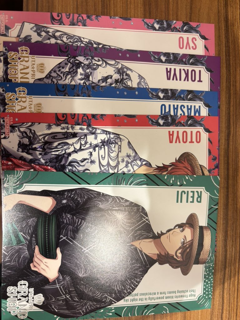 unpr2's tweet photo. 【交換】グラショ　特典　ポスカ

【譲】YUKATA-MODE Ver.
音也、真斗、トキヤ、翔、嶺二、セシル

【求】Mystical Curiosities Ver.
那月、大和

本日池袋での手渡し希望 https://t.co/ZhMgc44XVL