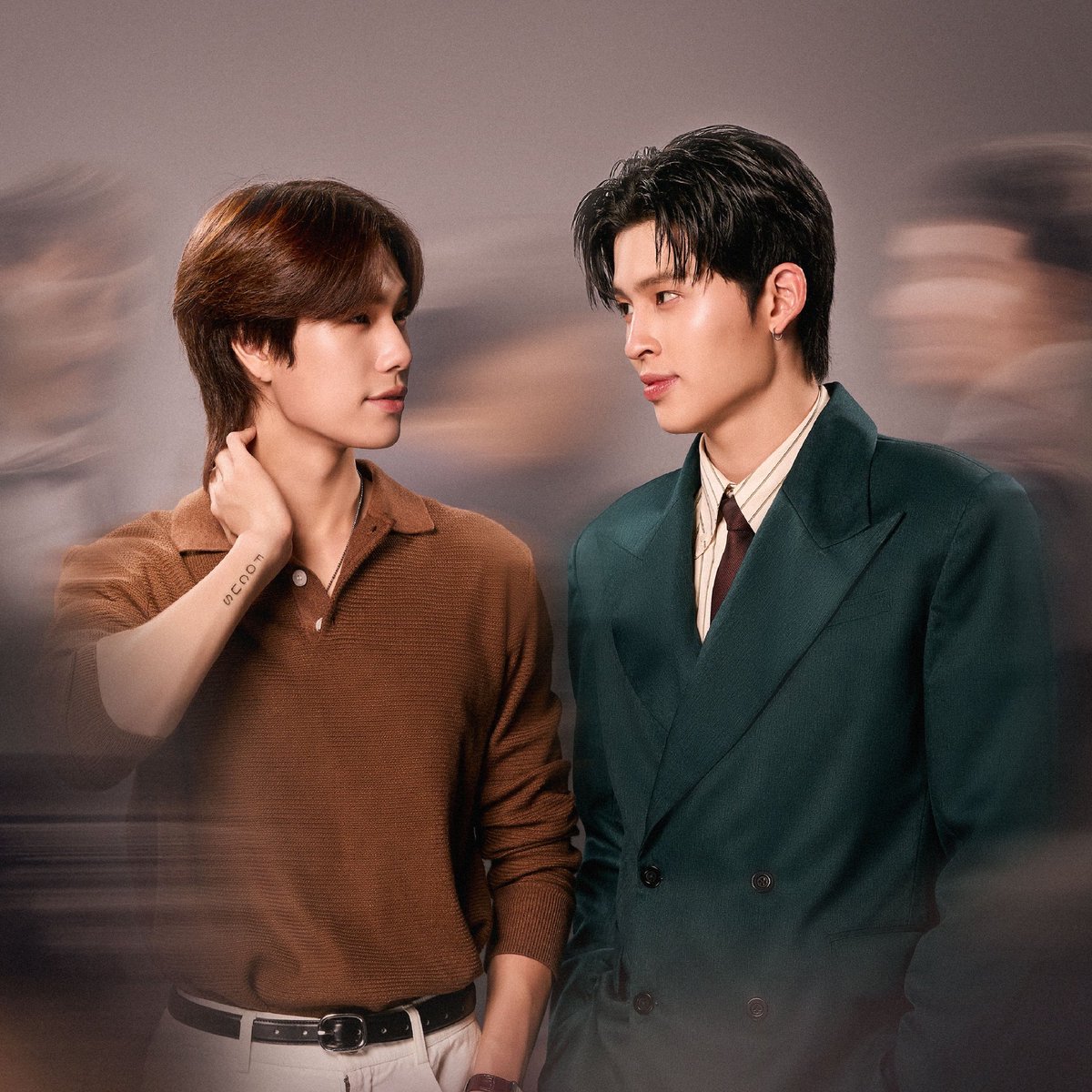 OH_duckyHUN's tweet photo. โลกทั้งใบมีแค่ธีร์พีชสินะ โฟกัสแค่กันและกันจริงๆ https://t.co/LwqDFeAAPo