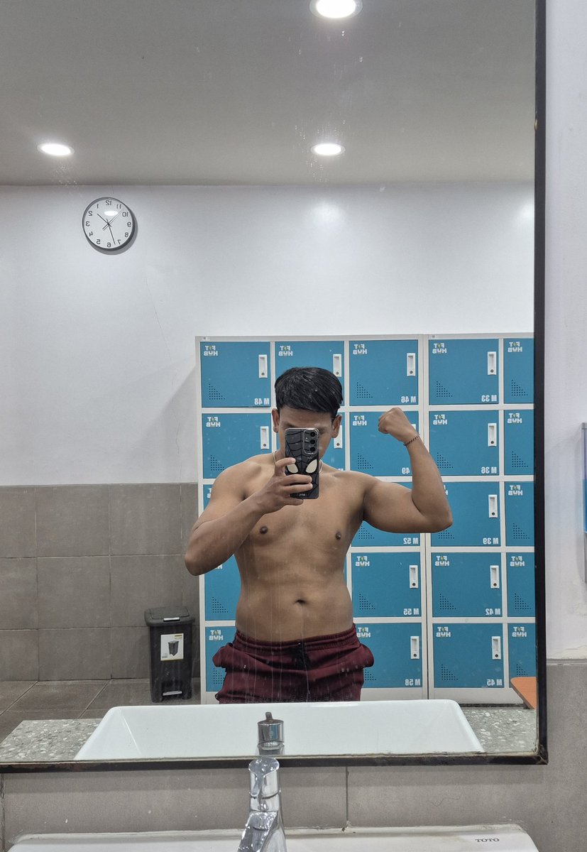 pencintanasgor_'s tweet photo. Saturday booster https://t.co/p1jcS9cdAh