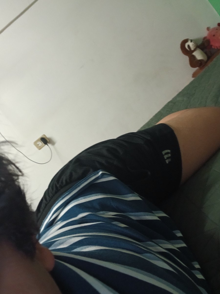 hola tweet media
