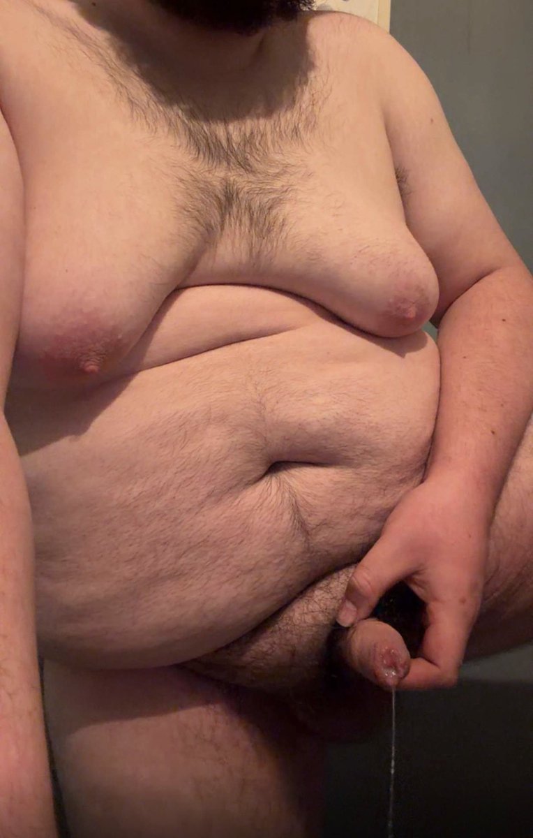 AnthonyH2111's tweet photo. Horny fat boy here! 

 #FatboyFriday #FBFriday #fbf #chubbybear #hairymen #bear #chubby #chubbyboy #gayboy https://t.co/q8QILsszo6