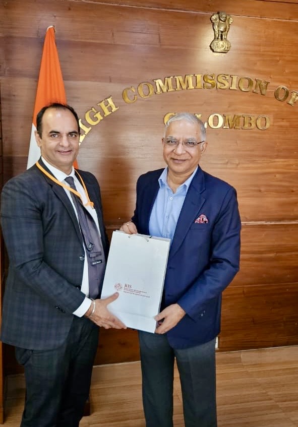 RIS_NewDelhi's tweet photo. Prof. Sachin Kumar Sharma (@SKSharma_World), Director General, RIS, and Dr. @RajanRatna, Coordinator, DAKSHIN – Global South Centre of Excellence, called on H.E. Santosh Jha (@santjha), High Commissioner of India to Sri Lanka, and Ms. Roshni Thomson (@roshnithomson), First Secretary, High Commission of India, Colombo.

The High Commissioner outlined the evolving bilateral context. The meeting provided an opportunity to explore avenues through which RIS can further contribute to strengthening India-Sri Lanka relations through evidence-based policy research. Discussions focused on undertaking analytical studies on bilateral trade and the India-Sri Lanka Free Trade Agreement (ISFTA), as well as organising joint workshops in collaboration with local partner institutions to foster deeper policy engagement and knowledge exchange.

The meeting reaffirmed a shared commitment to advancing research-driven dialogue and collaborative initiatives in support of stronger bilateral cooperation and sustainable regional development.

@MEAIndia @IndiainSL @SLinIndia @aparnaray_ifs @psbirthal @Prabir_India @TheAtulKaushik @sujeetsamaddar @shishir_sh @rakeshkhar @sabya_saha @pdash76 @PV_Chat @AmitK_PhD @susheco @GaurPankhuri @cmec_ris @DakshinNews @AIC_aseanindia @fitm14 @fisd19 @FIDC_NewDelhi

#IndiaSriLanka #BilateralRelations #PolicyResearch #RIS #DAKSHIN #GlobalSouth #ISFTA
