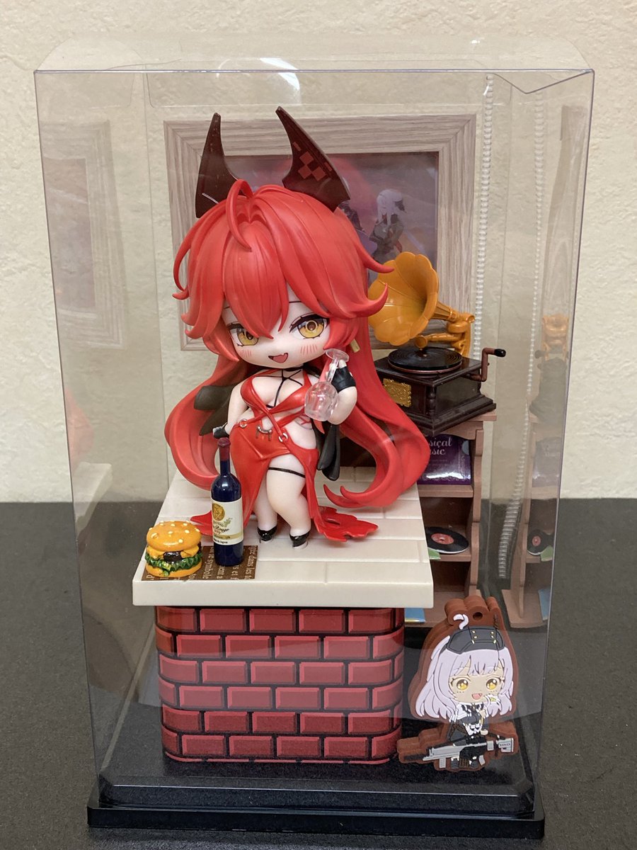 JSON0329's tweet photo. ようやくレッドフードをお迎えしたので、専用BOXへ☺️🍷
#NIKKE #勝利の女神NIKKESACシリーズ
#レッドフード https://t.co/j87cRdW6kJ