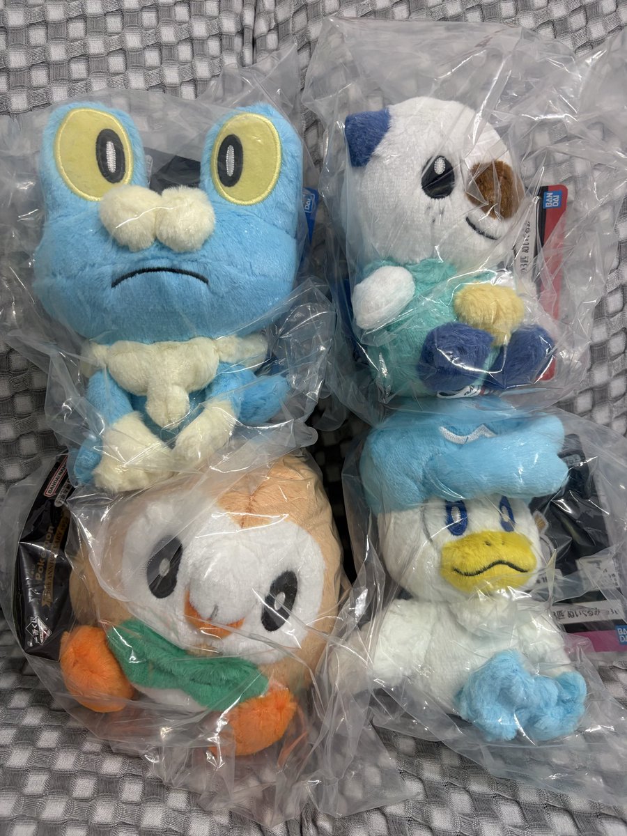 ris056's tweet photo. 【交換】Pokémon 30th ANNIVERSARY vol.2 ポケモン一番くじ

譲　C賞ミジュマル
　　D賞ケロマツ
　　E賞モクロー
　　G賞クワッス

求　F賞サルノリ
　　G賞ニャオハ

大阪での手渡し希望（京橋>天満橋>梅田他）
※できればまとめての方を優先したいため、返信お時間いただきます。 https://t.co/npN1KBgU2L