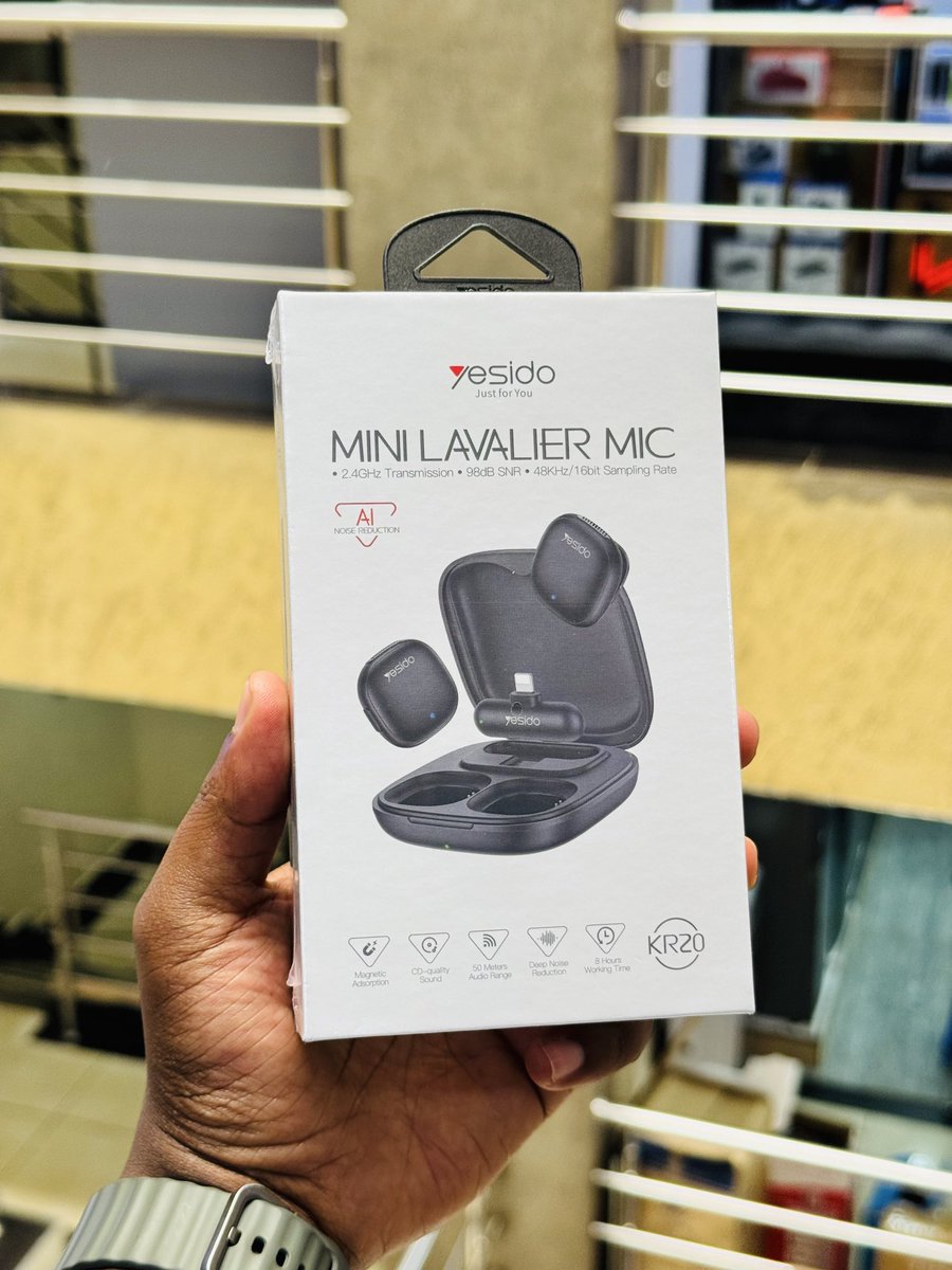 AmRoggoz's tweet photo. They say content is everything and luckily in stock we have a budget friendly option for mics.
These are the Yesido Mini Lavalier Mics
Available for USB C or iPhone Lightning
KSH 4999 per model
Countrywide Deliveryโ
๐ 0733 315 348
๐ https://t.co/kaXjOQ6Jrx
#TechIt https://t.co/fVPNqe32Uw