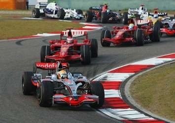 Bhavika__007's tweet photo. BIG NEWS | India's Formula One Return Gets a Fresh Boost

Formula One returning to India is looking more realistic than ever.

* Adani Group is exploring the future of the Buddh International Circuit
* Karan Adani has confirmed he is personally working on the project
* Government has created a task force to fast track the process
* Formula One continues to show interest in returning
* Target is to bring the Indian Grand Prix back in 2028

India could soon be back on the global motorsport map.