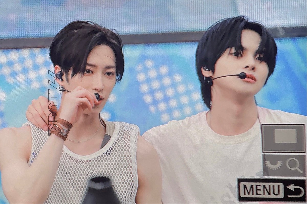 naronlhx's tweet photo. 02즈 ♡♡ https://t.co/DBnSHvIEkQ