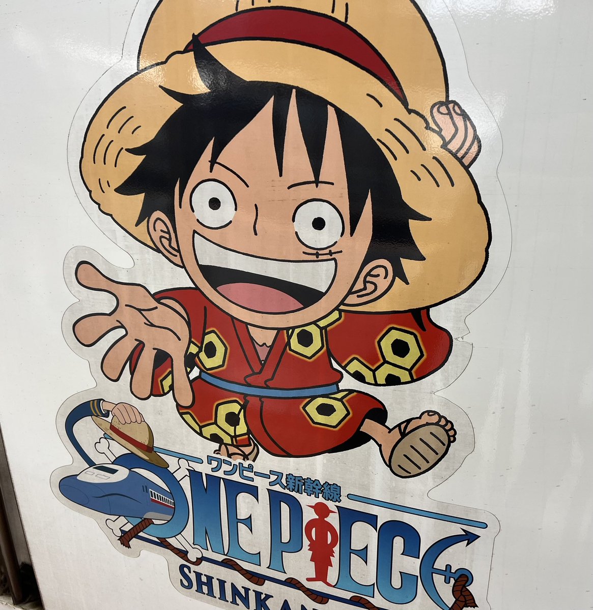 ワンピース新幹線🚄 ファンで乗る方、撮り鉄さん♪ 話題になり