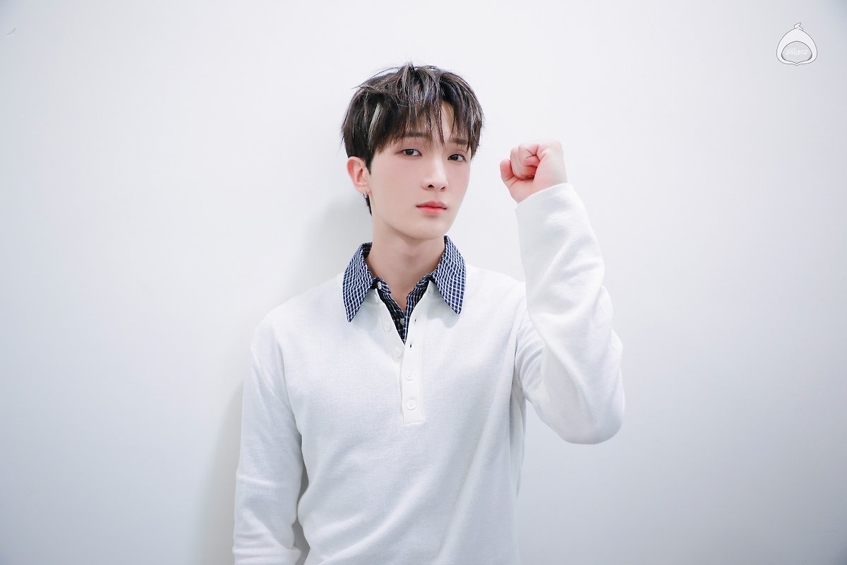 deepgoldfish's tweet photo. ㅇㅏ 너무 예쁘다... https://t.co/p7zeVxpuqR