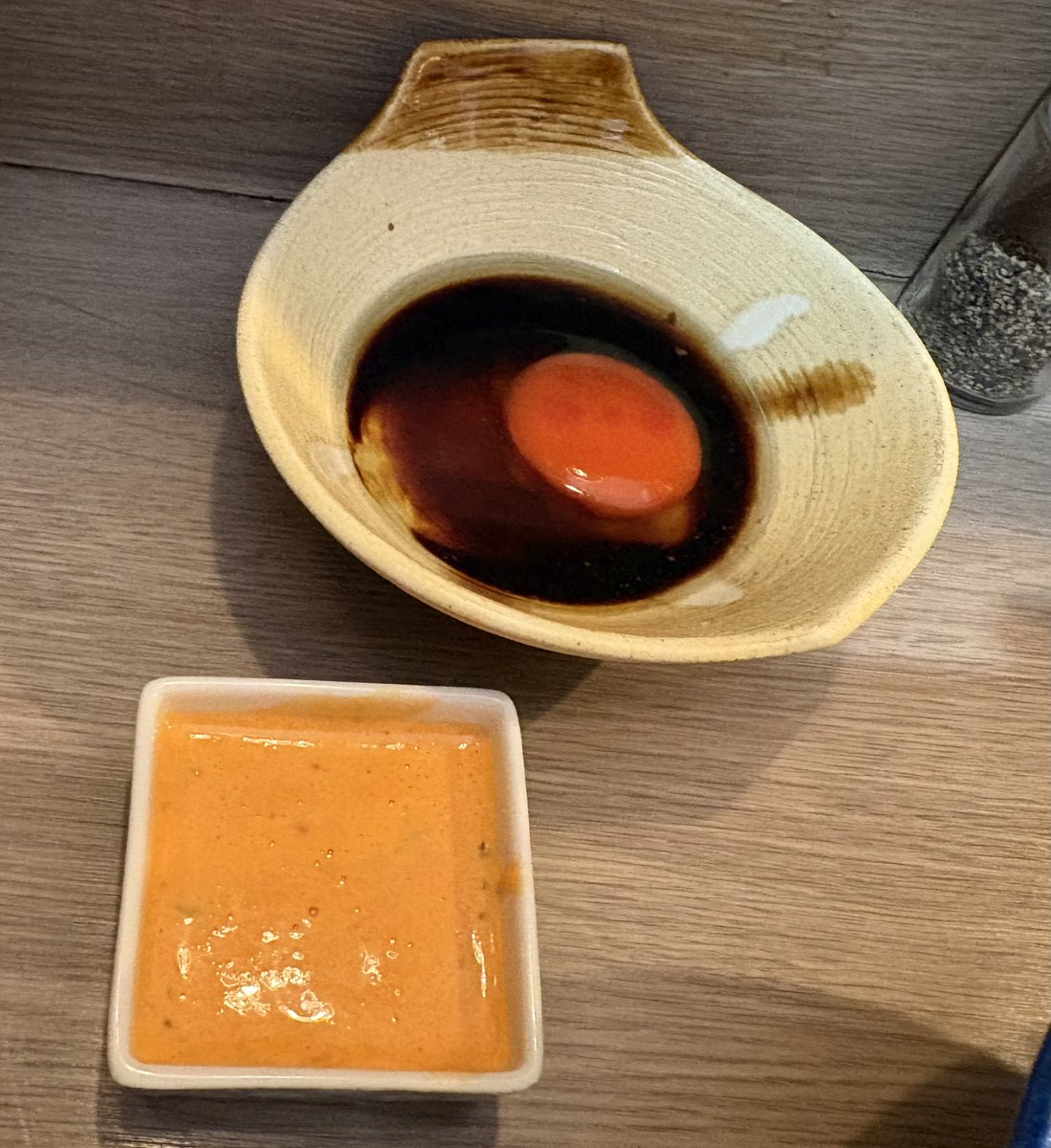 MBH625's tweet photo. 鶏恋さん×スパイス料理店charmさんの江戸橋コラボ、至高でした

カレーまぜそばって幾つか食べたけど、ここまで本格的なスパイス感を強烈に感じるカレーまぜそば、ほぼ記憶に無いです。
勿論、鶏恋さんのお家芸の鶏の旨みもしっかり。
凄いバランス感。

個人的に青雲志さんのカレーまぜそばと双璧。 https://t.co/83hmwdC51L