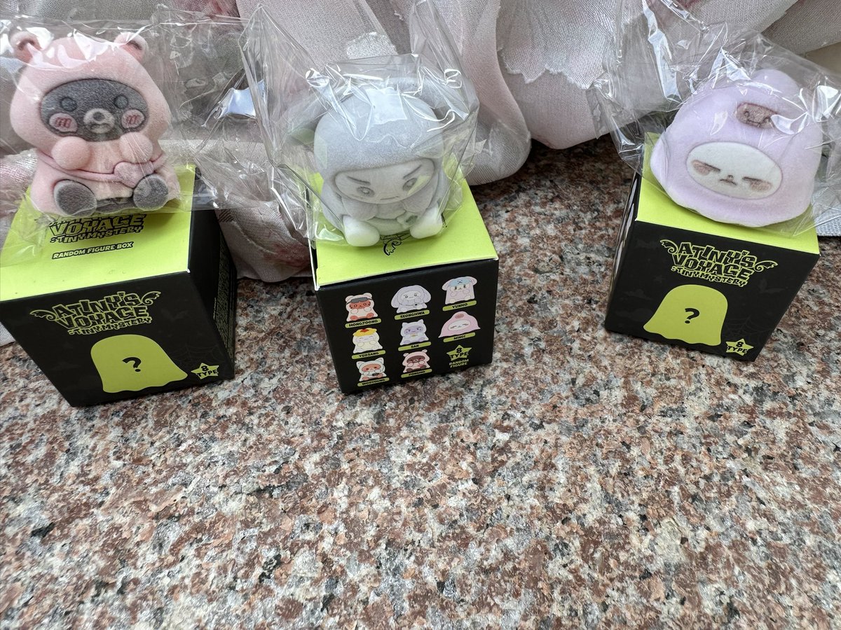 ShiningAria94's tweet photo. WTT

All this to trade for San ghost figure..😅😅 https://t.co/vE7o1NwdHB