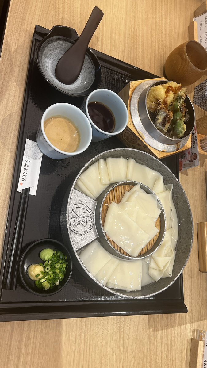 finduheart's tweet photo. #花山うどん日本橋店 https://t.co/SUSVqgVGQb