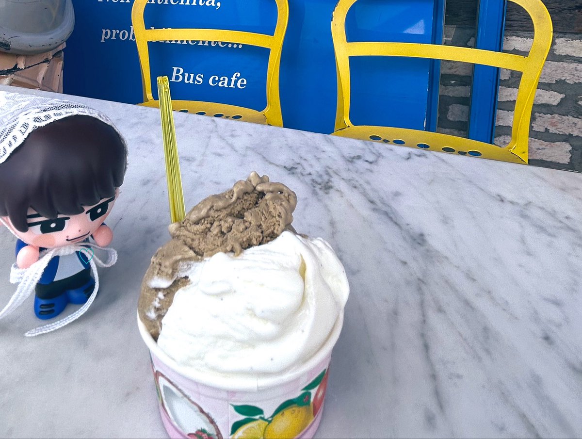hi_sppi's tweet photo. 暑すぎるーー
ジェラート秒で溶けた🫠

今日はキンプリちゃんは間に合わなそう😭
スノはリアタイしたい🏃‍♀️
えんぱいあ楽しみ〜 https://t.co/GuwUT9Yzc0