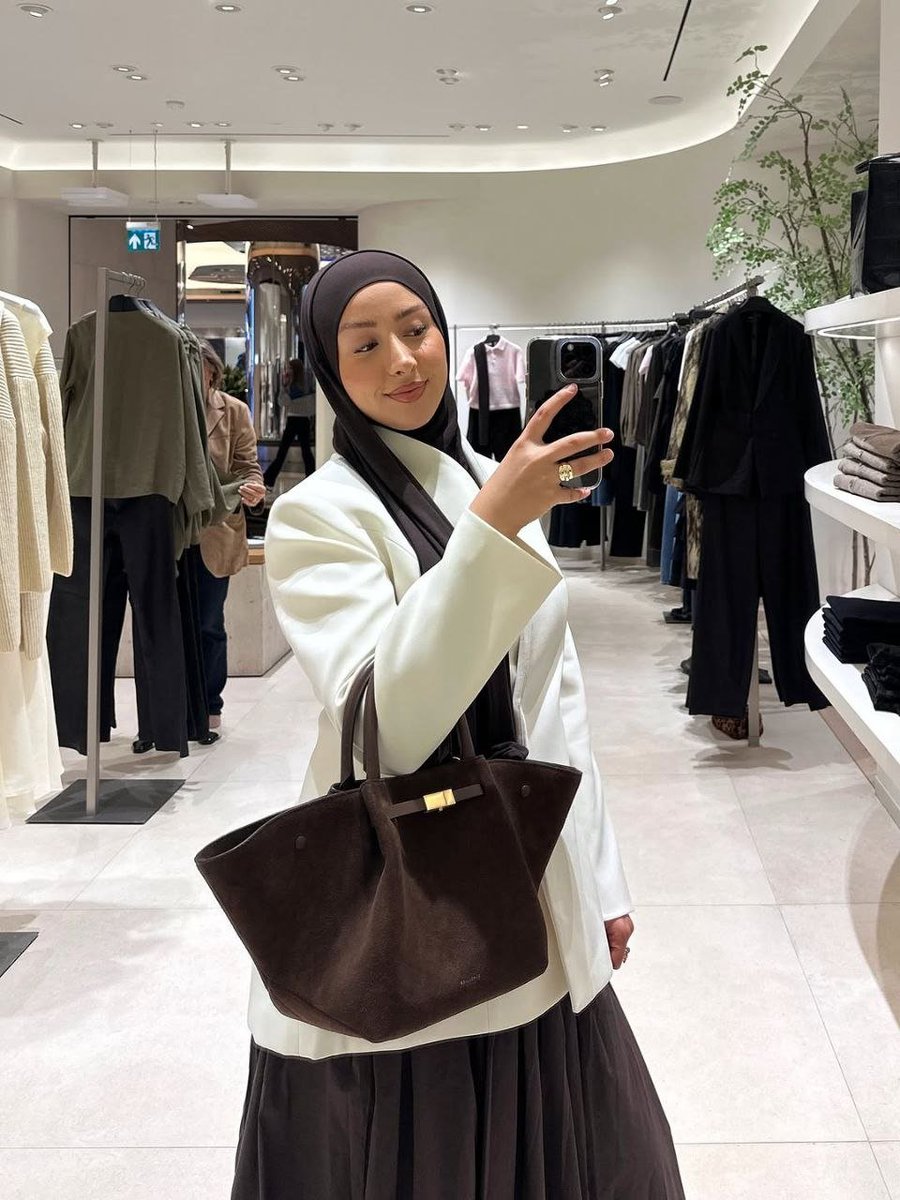 SimonTerry86's tweet photo. ✨ Your next favorite outfit is waiting for you. Visit us in-store and discover timeless pieces you'll love. 🤍🛍️ https://t.co/P7c33wHItX