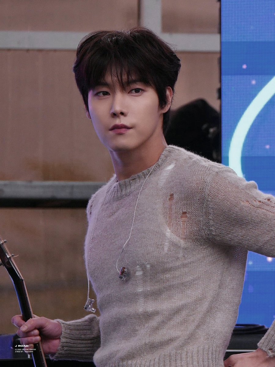 wwwKH9com's tweet photo. 진용훈(184cm) 진짜 잘생겼는데.. https://t.co/aF2TYpgmeS