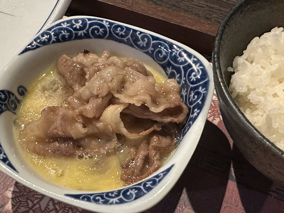 Mint_k56's tweet photo. いいお肉ご馳走してくれた🤍
ありがとっ https://t.co/R96hZFmGPs
