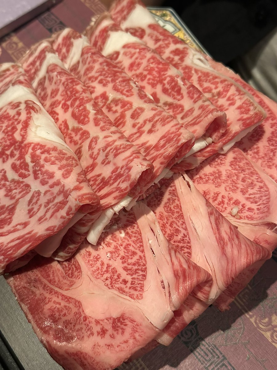 Mint_k56's tweet photo. いいお肉ご馳走してくれた🤍
ありがとっ https://t.co/R96hZFmGPs