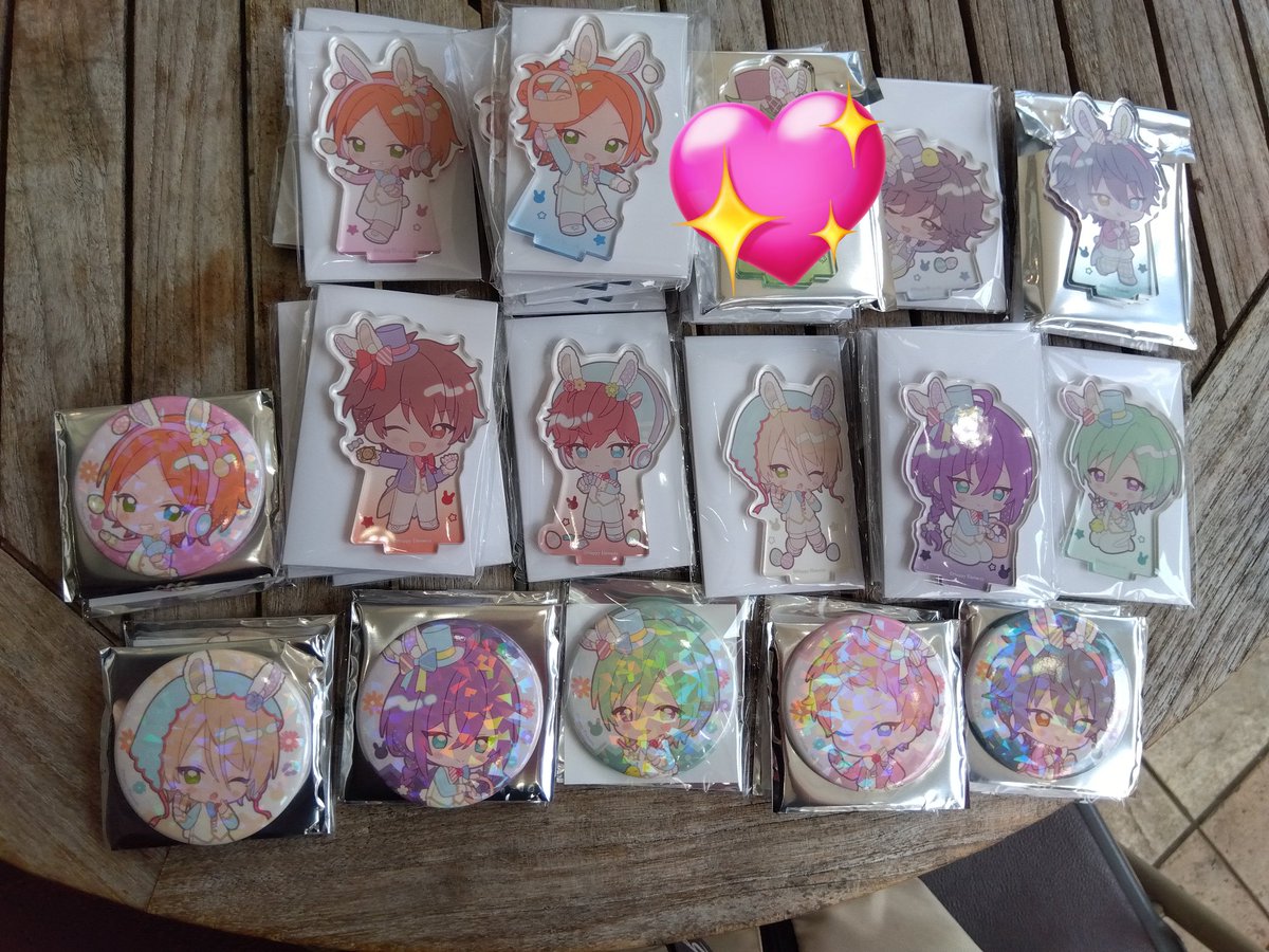 nyanda99's tweet photo. 【 交換 】 
あんスタ アニカフェ 出張版 キッチンカー 

譲
アクスタ：ひなた、ゆうた、陣、みか、千秋、一彩、藍良、マヨイ、巽
缶バッジ：ひなた、藍良、マヨイ、巽、宗、みか

求
アクスタ：望見、舞珠
缶バッジ：望見、舞珠、燐音、ニキ
または定価

本日池袋17:00頃だけ手渡し可能。郵送も可能。 https://t.co/R7mMtRit3c