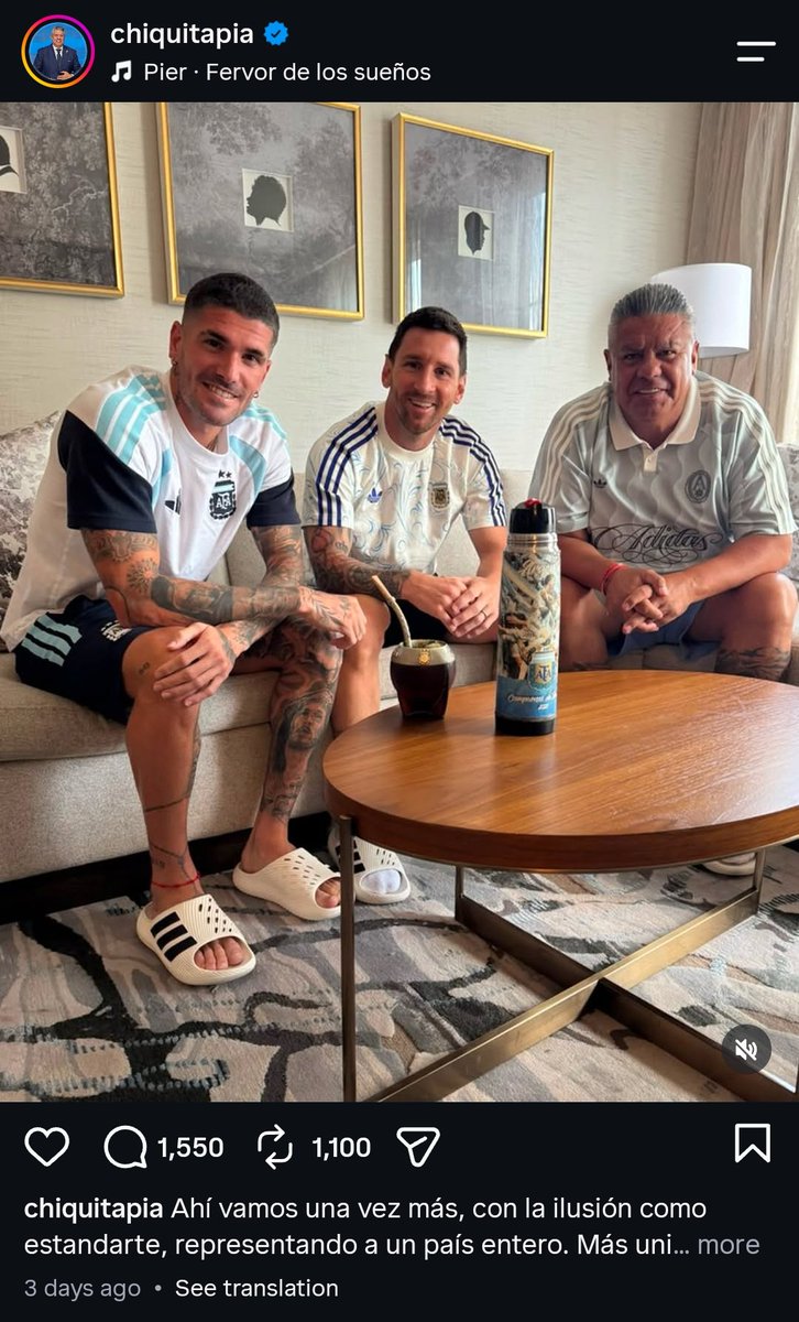 saludosparatii's tweet photo. Fun fact: Presiden AFA, Claudio Tapia juga punya cábalas unik yaitu posting foto dengan Messi & De Paul.

Ini dilakukan tiap menjelang match penting Argentina di turnamen major.

Dia sudah melakukan ini sejak 2021 saat Argentina juara Copa America pertama kalinya sejak 28 tahun.

Setelah itu, Argentina selalu berhasil menjuarai turnamen yang diikuti, yaitu Copa America 2021 & 2024, Piala Dunia 2022, Finalissima 2022.

Dan Argentina sekarang sudah di final Piala Dunia 2026. Selangkah lagi juara.

Sepertinya besok dia akan posting foto bersama Messi & De Paul lagi sebelum match lawan Spanyol😂