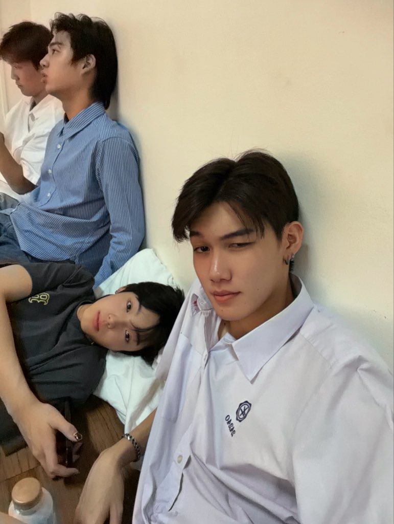 ninesz_99's tweet photo. พี่ขอย้อนวัยหน่อย #ninesz_99 https://t.co/6yp1u7QZWo