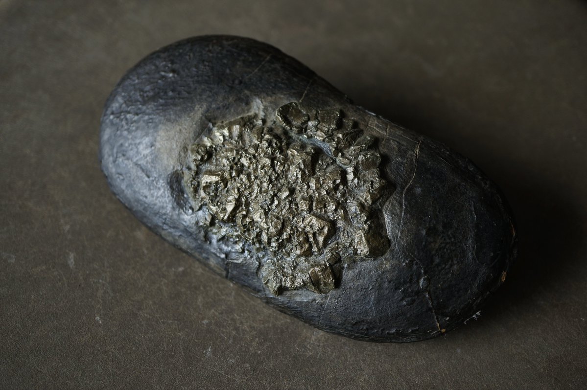 jokei__'s tweet photo. 本日21:00出品

ギリシャ産ジプサム/アズライト Gypsum / Azurite
フランス産パイライト Pyrite https://t.co/aoG3OffS2K