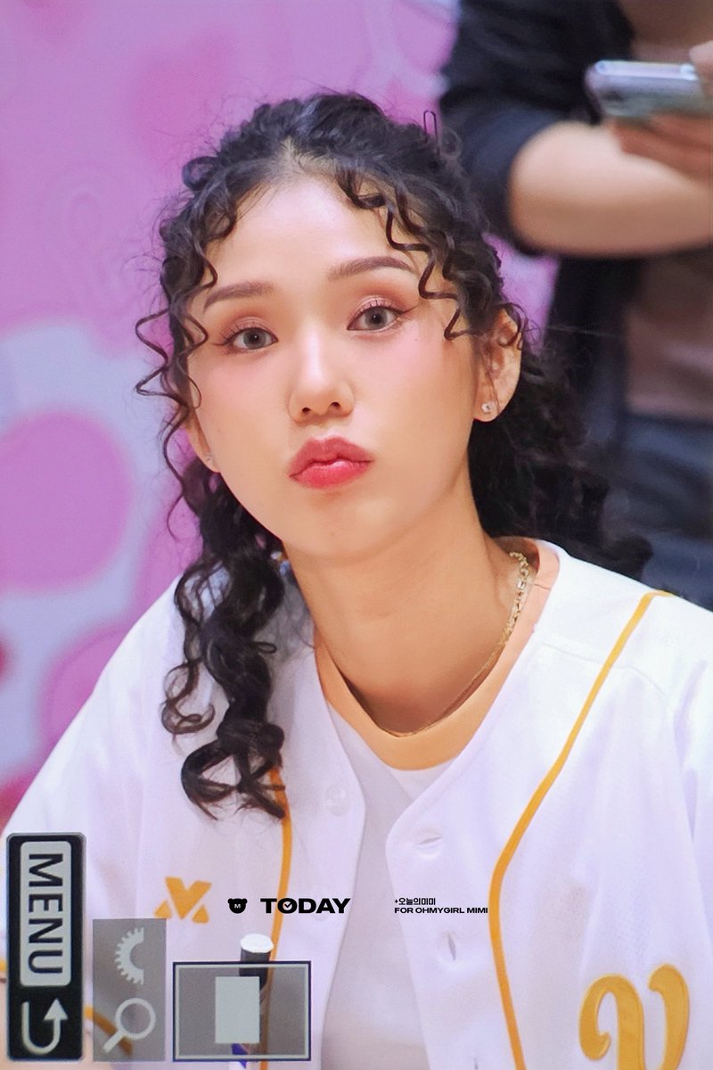 Today_0501's tweet photo. 260718 프리뷰

#오마이걸 #미미 #김미현
#OHMYGIRL #MIMI #ミミ https://t.co/HrJhWVxhEF