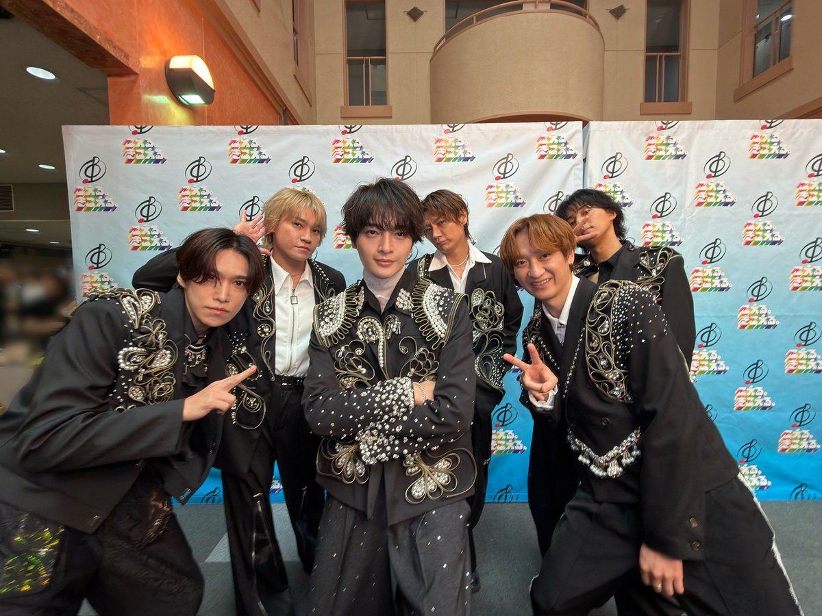 t_nikaido_86's tweet photo. 音楽の日！楽しかった！！皆勤賞！

#KisMyFt2
#千賀健永
#宮田俊哉
#横尾渉
#藤ヶ谷太輔
#玉森裕太
#二階堂高嗣
#A.D.D.I.C.T. https://t.co/TP4RH2EwPT