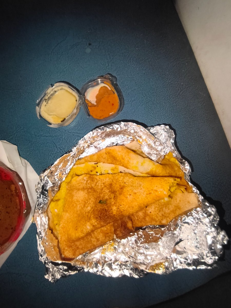 updateeducatio's tweet photo. @SwiggyCares I am waiting for your response. @Swiggy 
@SwiggyCares  pls look this matter. @IRCTCofficial @irct https://t.co/fHRIEgaVhG