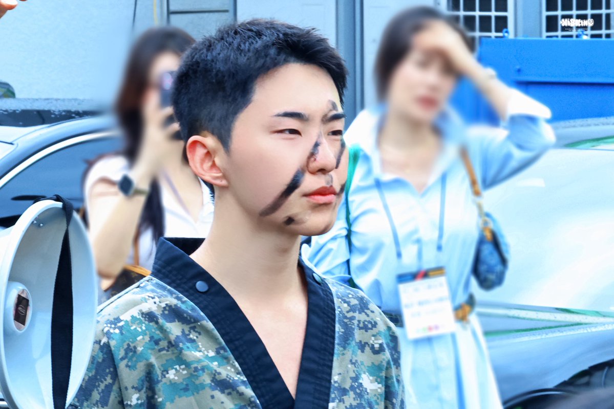 howi5hinu's tweet photo. 260718 춘천 코리아오픈 국제태권도대회

미안해하지 마
넌 정말 충분히 잘하고 있어

#세븐틴 #호시 #권순영 #HOSHI #ホシ #SEVENTEEN #權順榮 https://t.co/f0v4CQCPxE