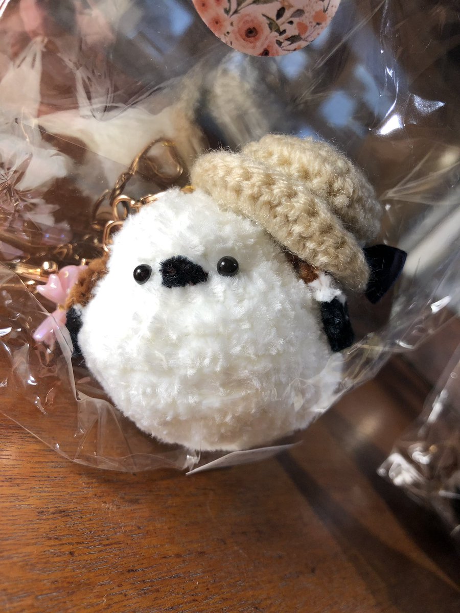 hinatan4442's tweet photo. クラフトハウスMIKA さんが
新作を納品してくれました‼️
╰(*´︶`*)╯♡

クラフトハウスMIKAさんの新作です😊

あみぐるみキーホルダー
インコ、シマエナガ、ミニチュアダックス

箱番号📦ES232    1号店

DMより
通販も受け付けますヽ(´▽｀)/

ハンドメイドギャラリー
日向箱
https://t.co/54LwnUuRak
#クラフトハウスMIKA #日向箱
 #上板橋