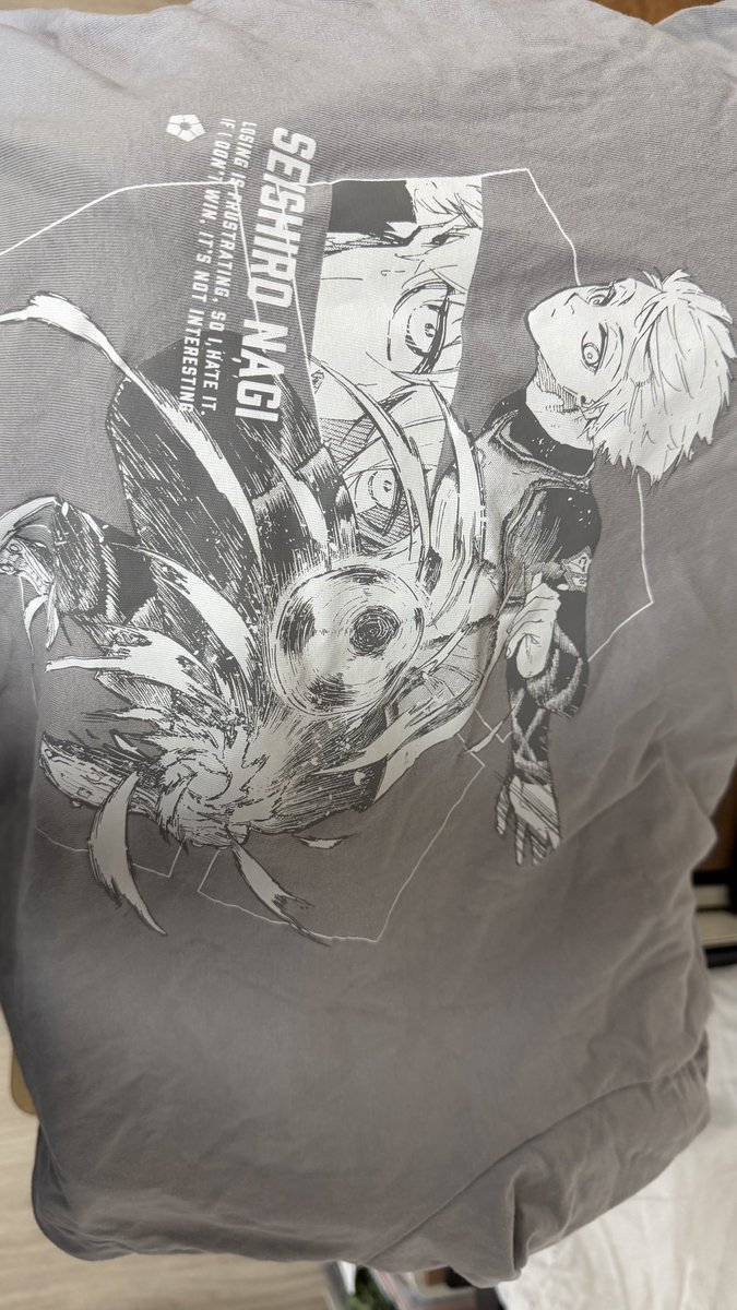 raineko810's tweet photo. 凪のTシャツめっちゃいい https://t.co/SZoOZplDOI