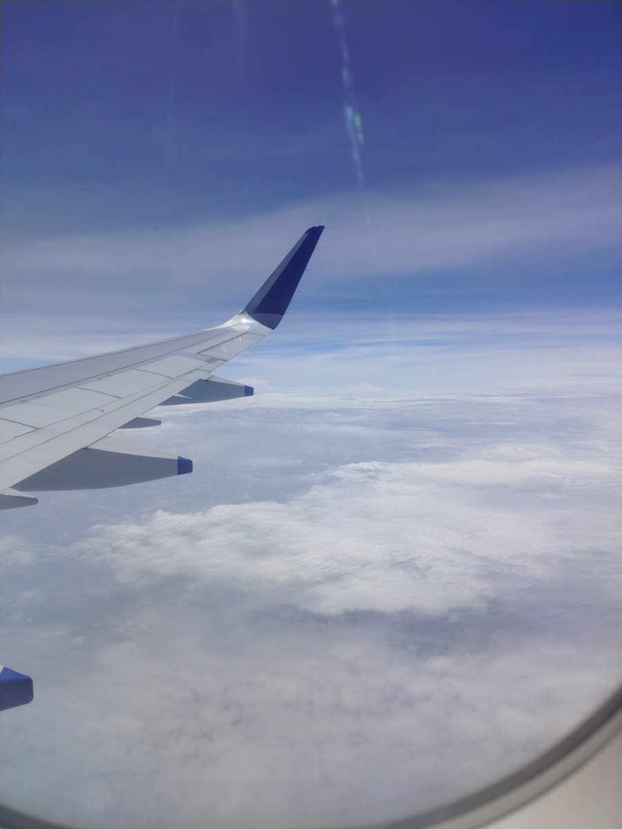 Ragul_Jana_'s tweet photo. Aeroplane mode ah eniki than correct ah use pannan en life la!!! https://t.co/TxnA9kVdTx