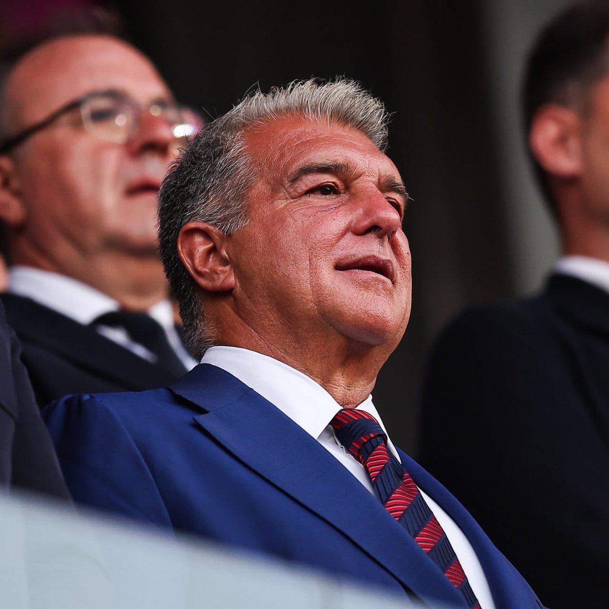 FootyHub81's tweet photo. 🚨 Barça president Laporta on Catalunya Radio: “Gil Marin’s words? I respect everyone's opinion. We made an offer for Julián and there it is”.

“At a certain moment, probably at the end of July, we will say that the validity of that offer has ENDED”. 💥🇦🇷 https://t.co/epJq49VA8B